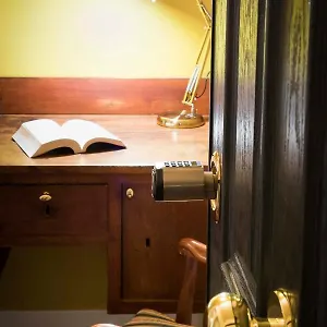 Vis Romae Luxury Rome