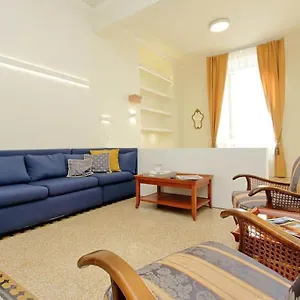 Elegant In The Heart Of Rome-navona Area Rome